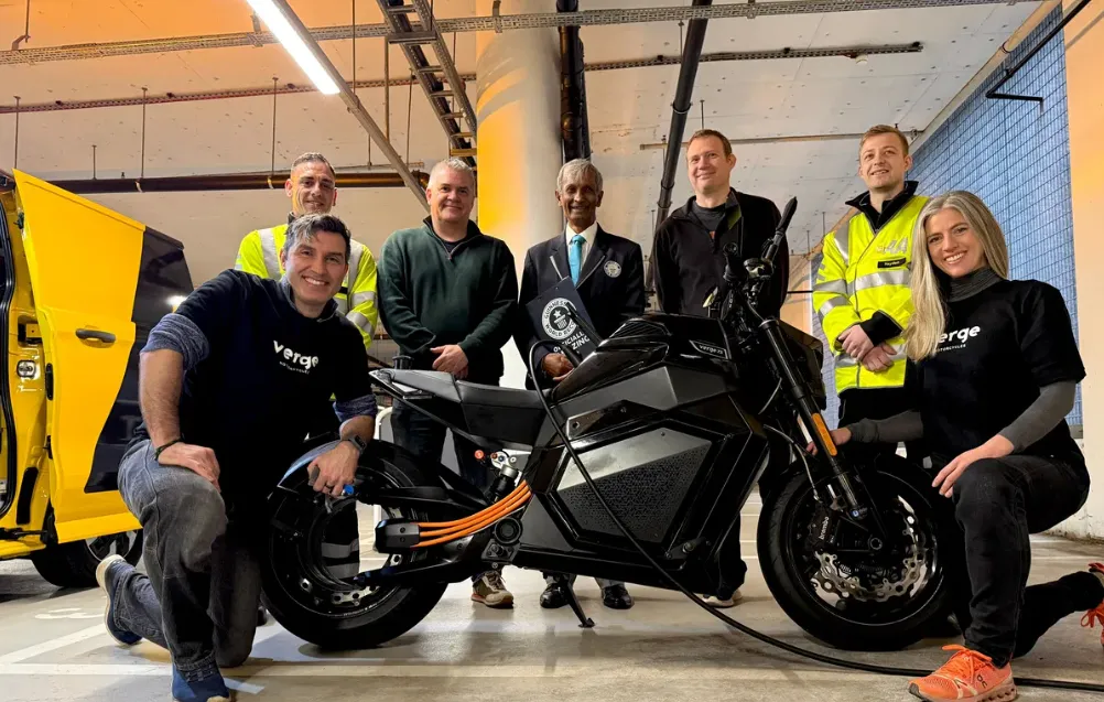 Zespół Verge Motorcycles z motorem